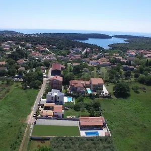 Ferienhaus Holiday Petrovic, Medulin